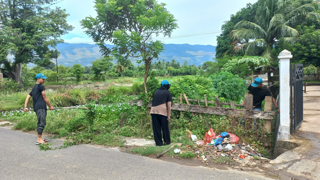 Pembuatan BANK Sampah Desa Lamteh Dayah